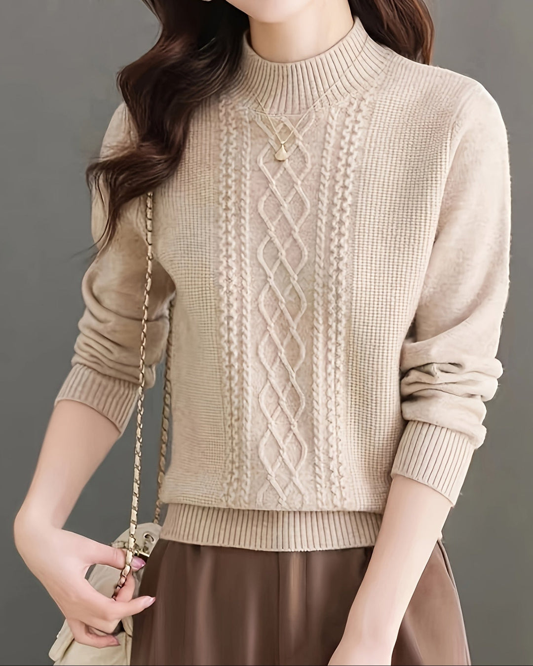 Iris – Soft Cable Sweater