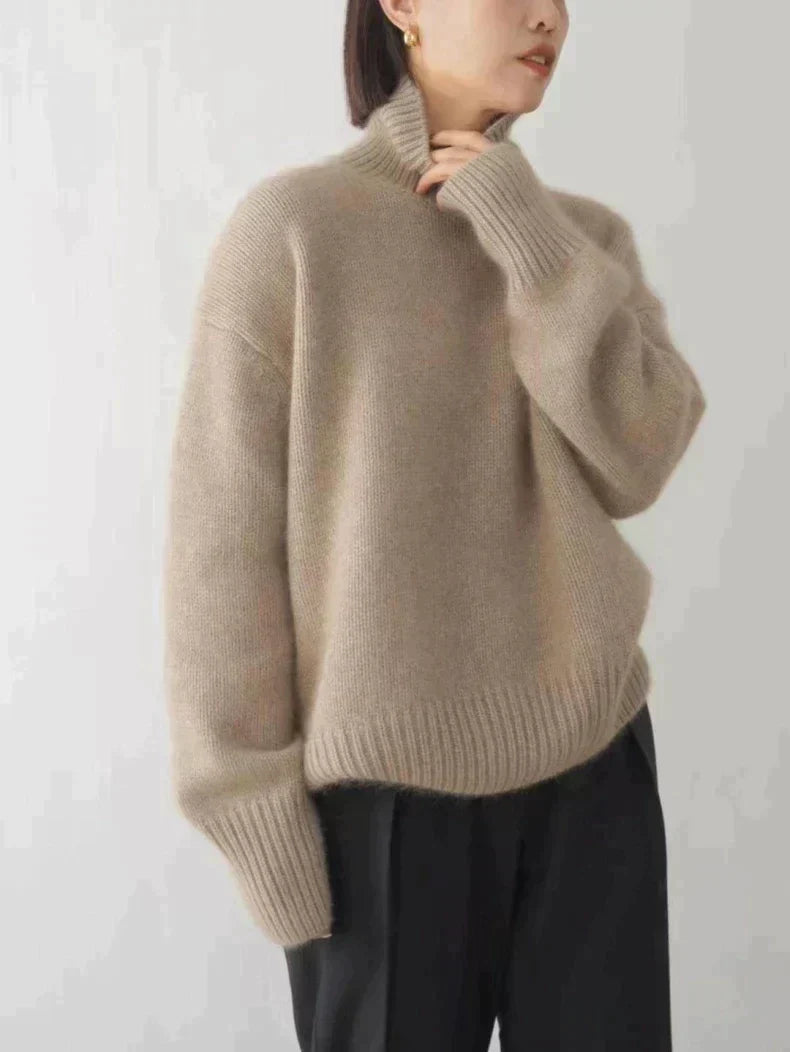 Charlotte - Soft Turtleneck Sweater