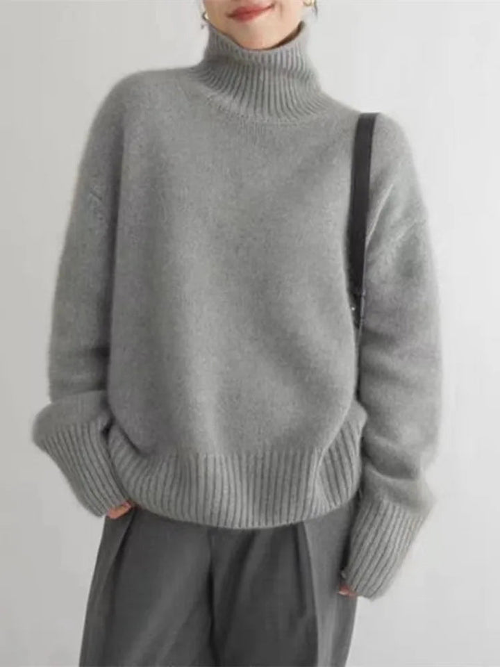 Charlotte - Soft Turtleneck Sweater