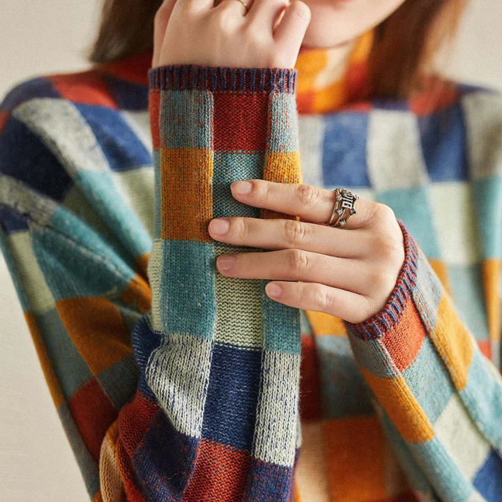 Millie - Cozy Retro Sweater