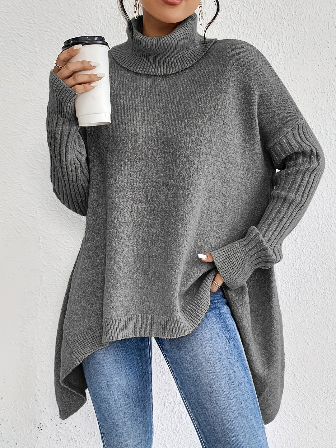 Amber - Oversized Turtleneck Sweater