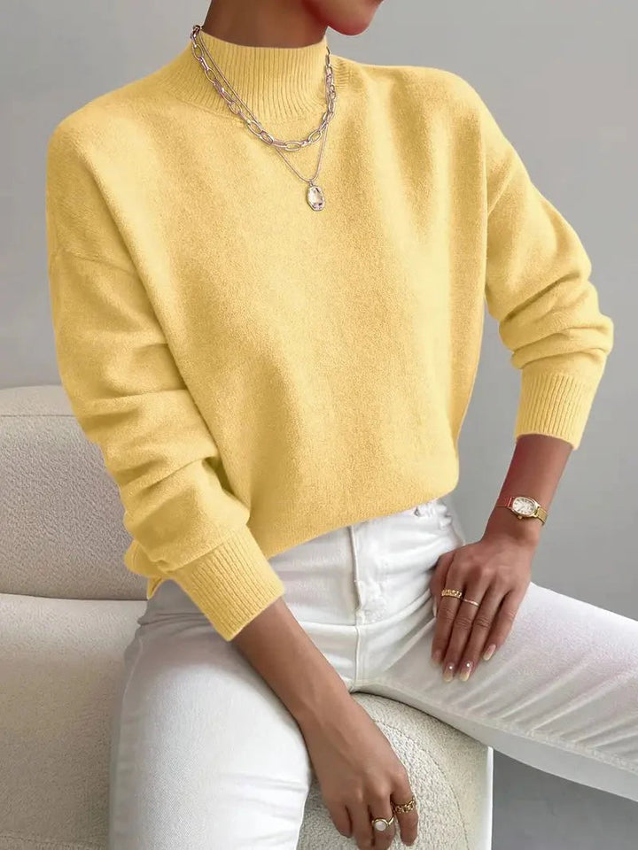 Leah - Elegant and Comfortable Turtleneck