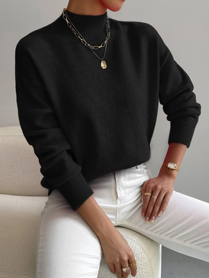 Leah - Elegant and Comfortable Turtleneck