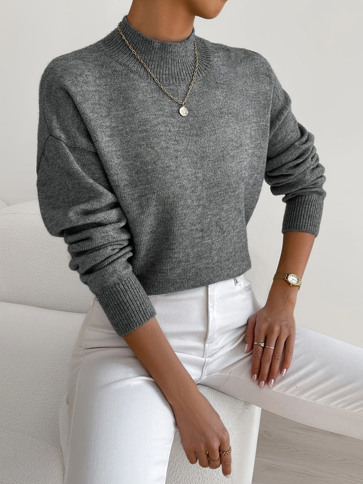 Leah - Elegant and Comfortable Turtleneck