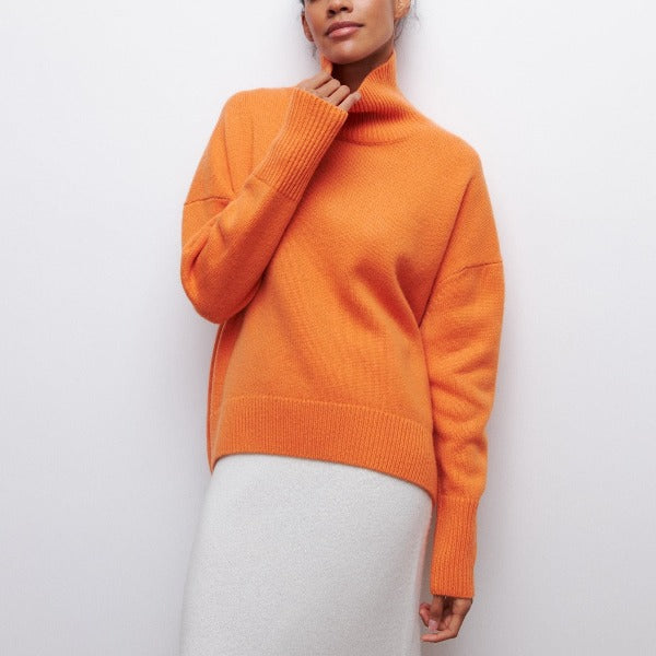Sophie - Soft Turtleneck Sweater