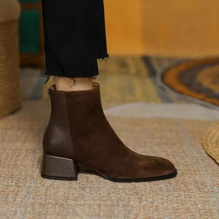 Juliet - Stylish Modern Boots