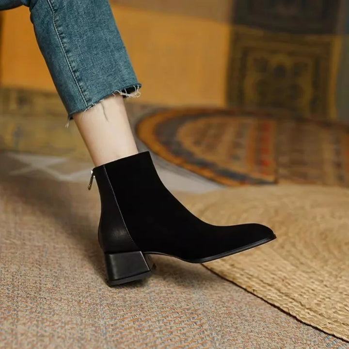 Juliet - Stylish Modern Boots