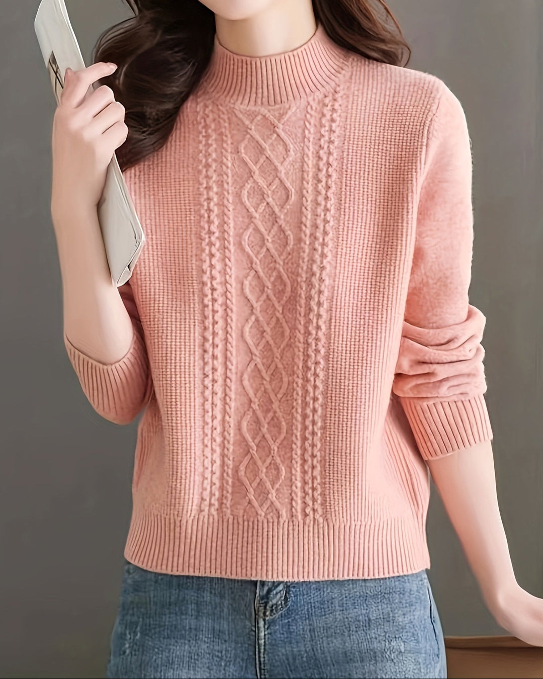 Iris – Soft Cable Sweater