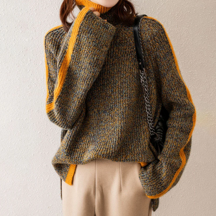 Lucy - Comfort Luxe Turtleneck