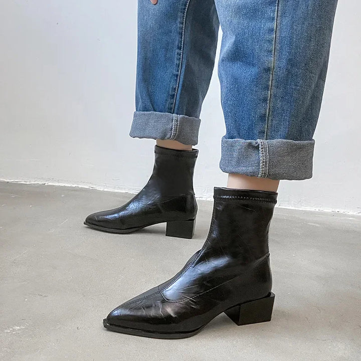 Clara - Toe Comfortable Boots